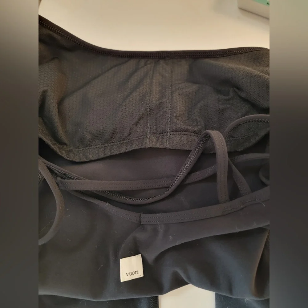 Vuori Mindset Jumpsuit•Open Back Performance Onesie•Black•FLAWLESS•Medium - Picture 12 of 15